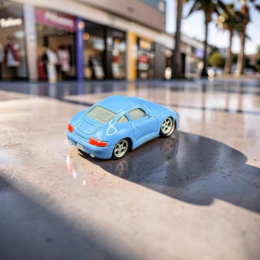 Disney Pixar Sally Carrera Porsche 911 Diecast Car 1/55 Scale A70